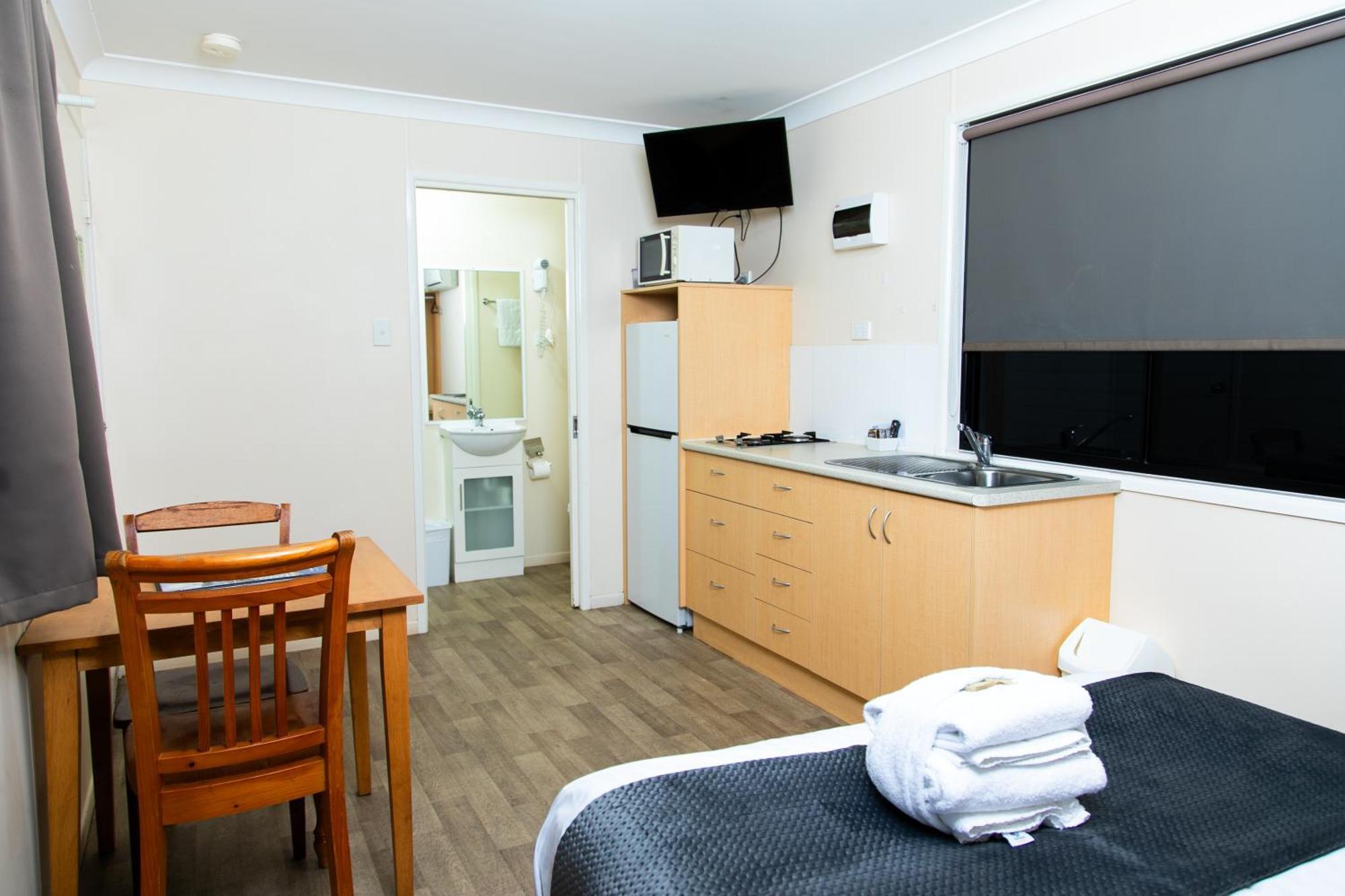 Big4 Toowoomba Garden City Holiday Park חדר תמונה