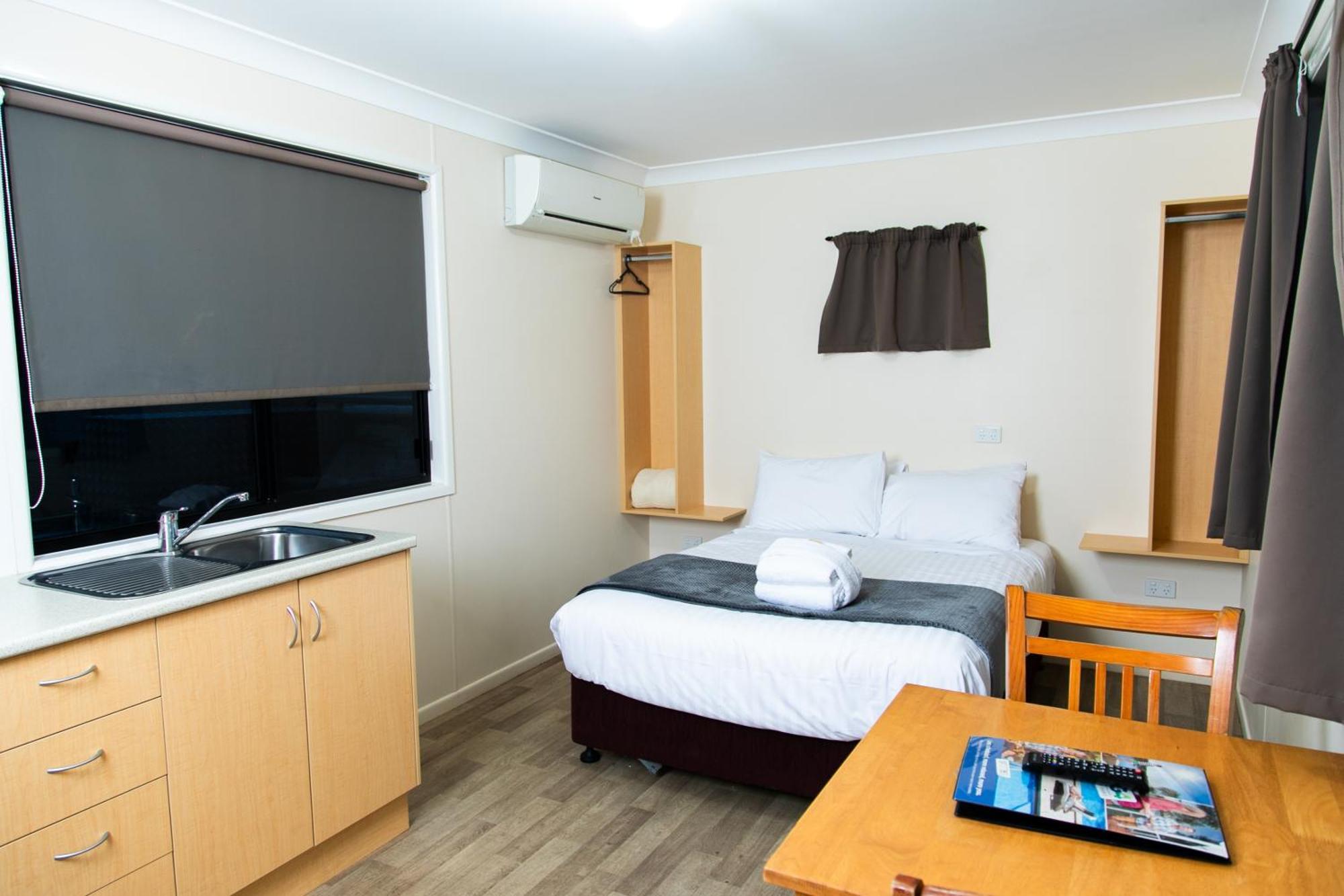 Big4 Toowoomba Garden City Holiday Park חדר תמונה